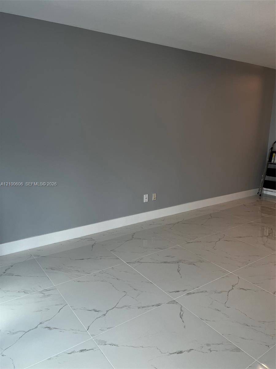 335 S Biscayne Boulevard 3500 Property Photo 12