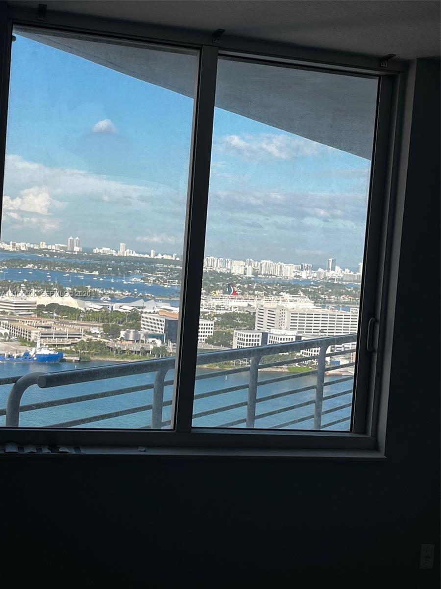 335 S Biscayne Boulevard 3500 Property Photo 13