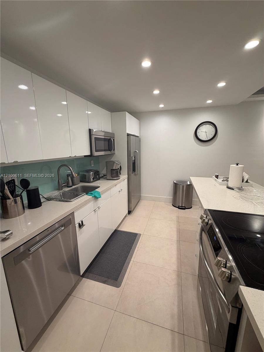 121 Crandon Boulevard 358 Property Photo 5