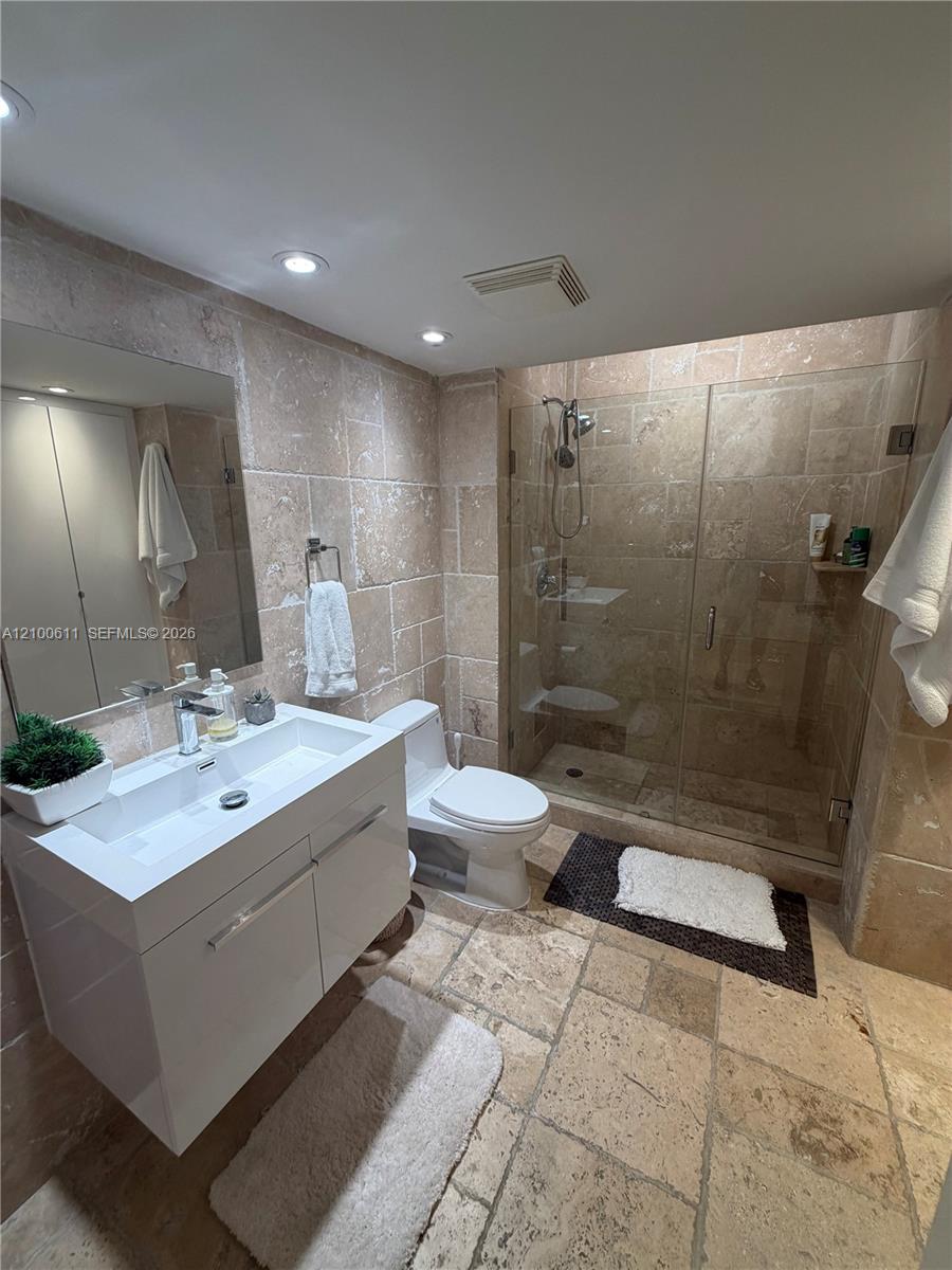 121 Crandon Boulevard 358 Property Photo 10