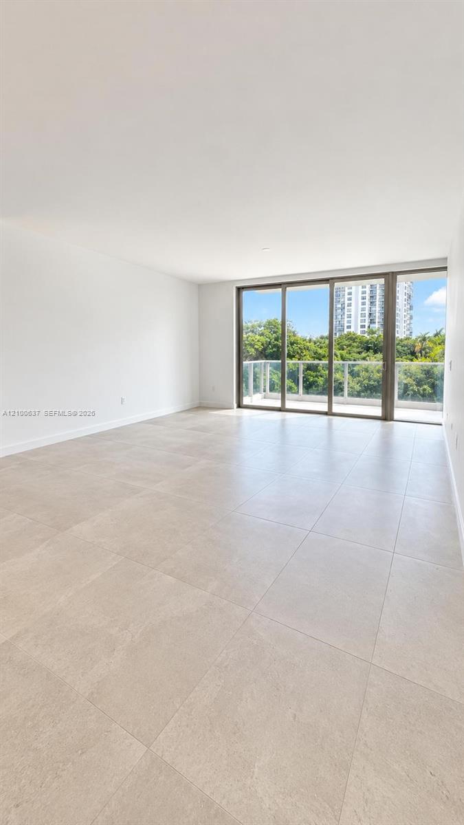2200 Brickell Avenue 316 Property Photo 2