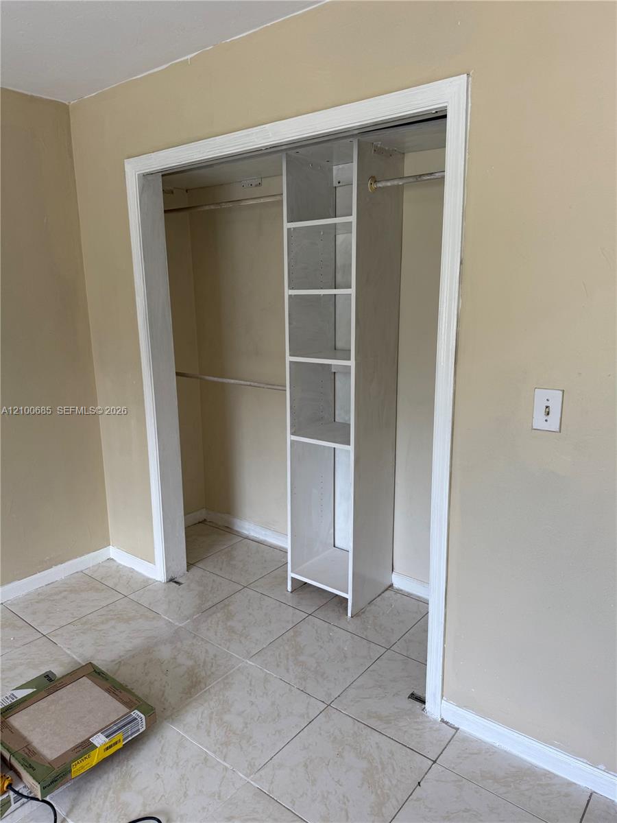 1420 Sw 28th Avenue 6 Property Photo 13
