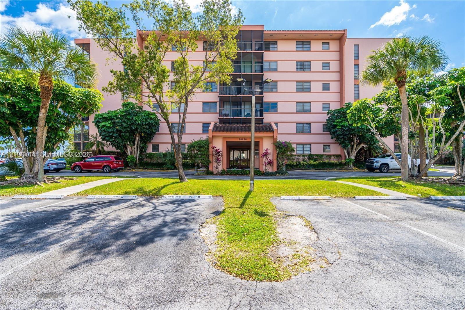 20850 San Simeon Way 106-5 Property Photo 1