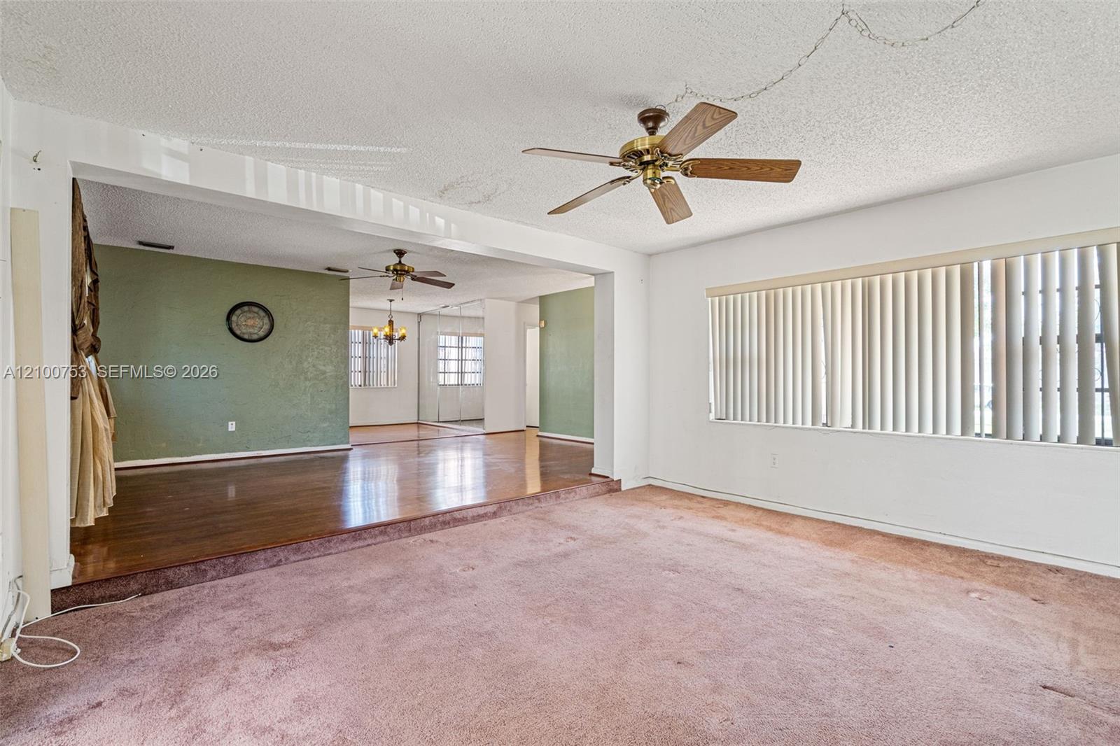 17500 Nw 11 Avenue Property Photo 2