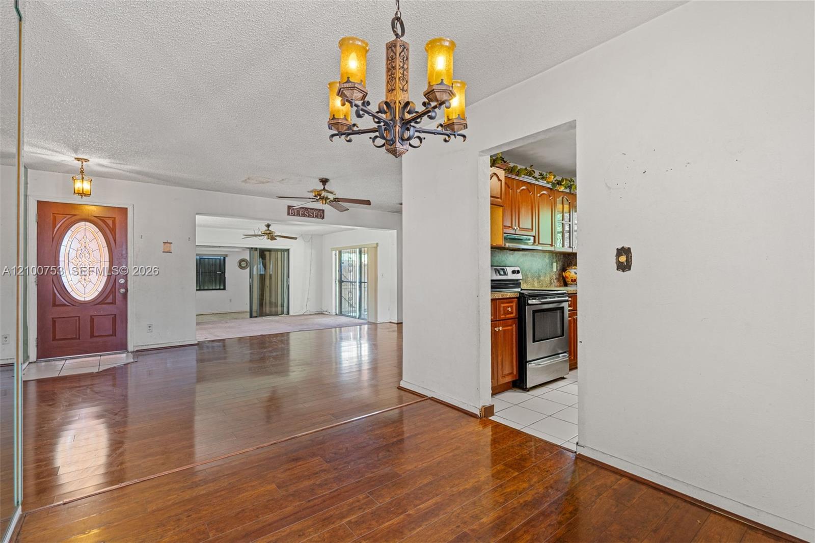 17500 Nw 11 Avenue Property Photo 3