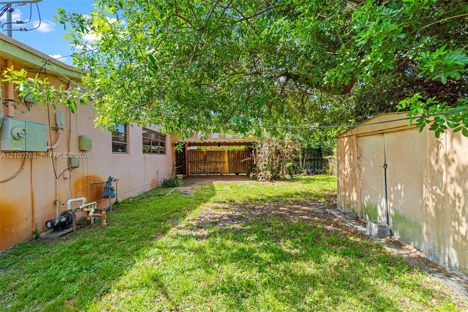 17500 Nw 11 Avenue Property Photo 37