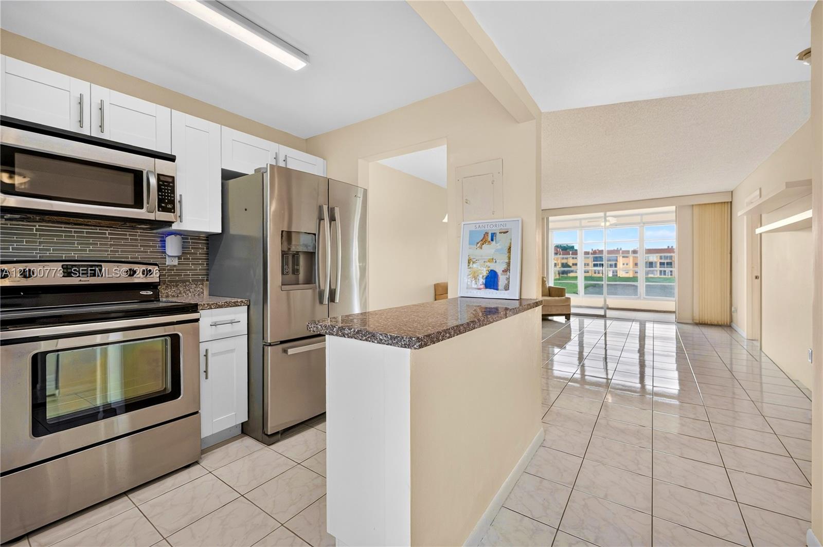 8901 Sunrise Lakes Boulevard 204 Property Photo 1