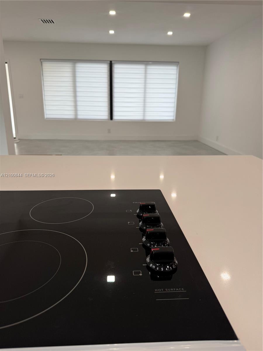 12615 N Miami Avenue Property Photo 21
