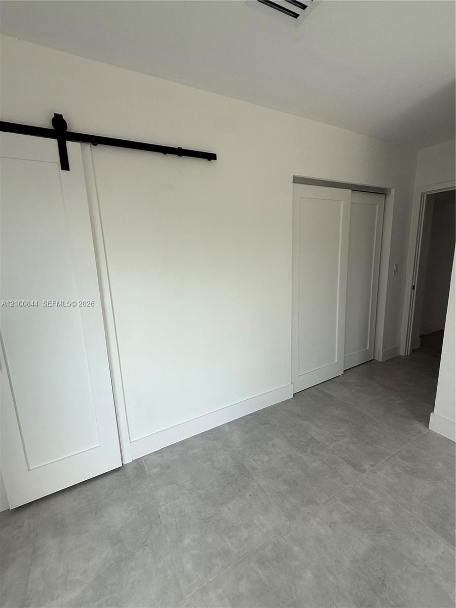 12615 N Miami Avenue Property Photo 49