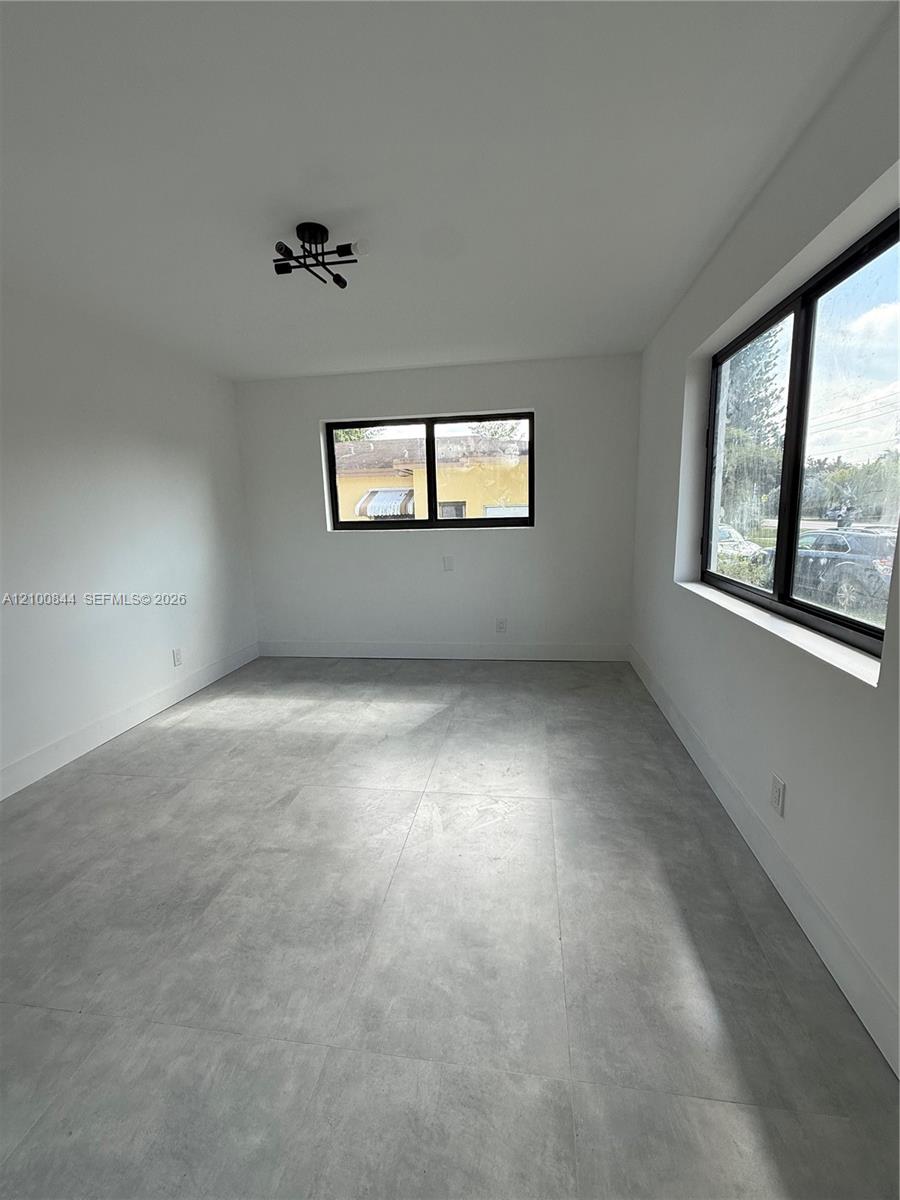 12615 N Miami Avenue Property Photo 50
