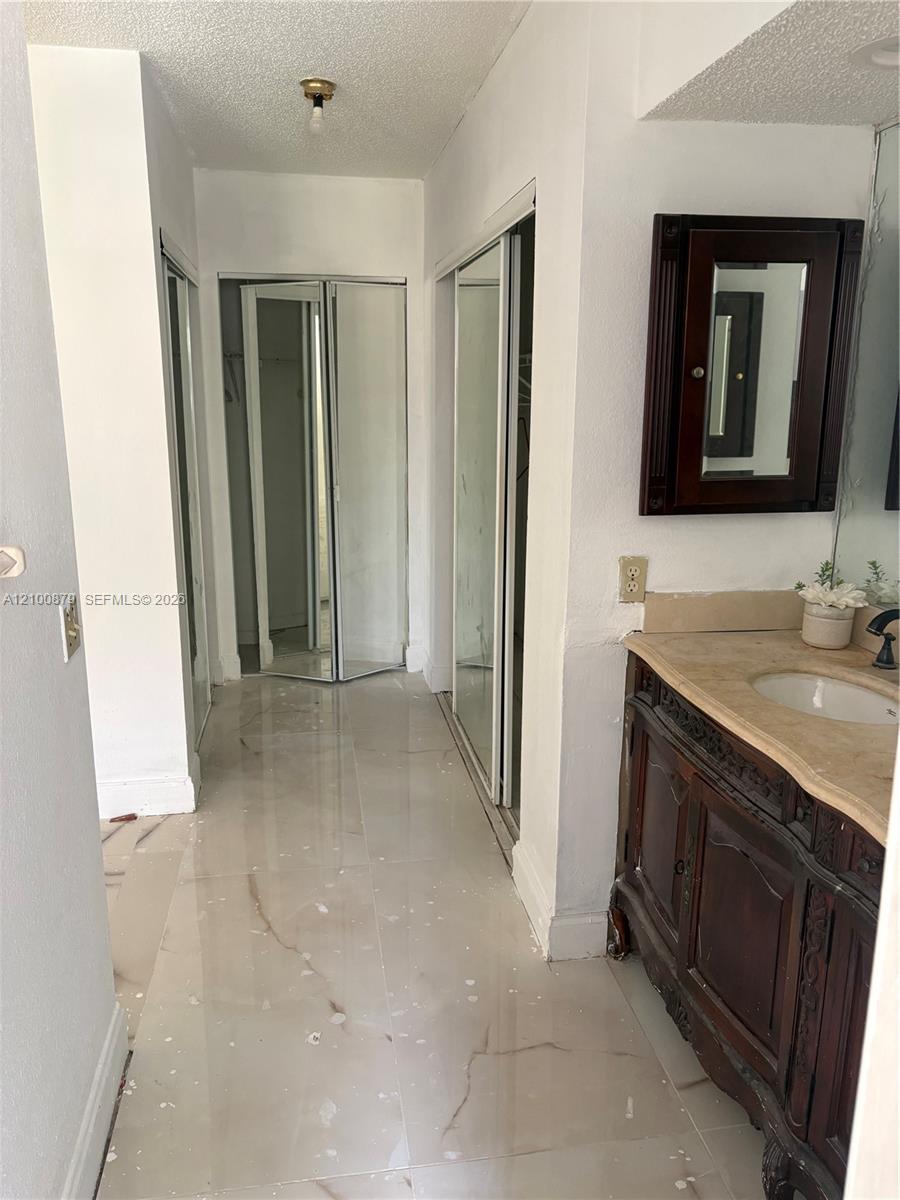 20205 Sw 79th Court Property Photo 11