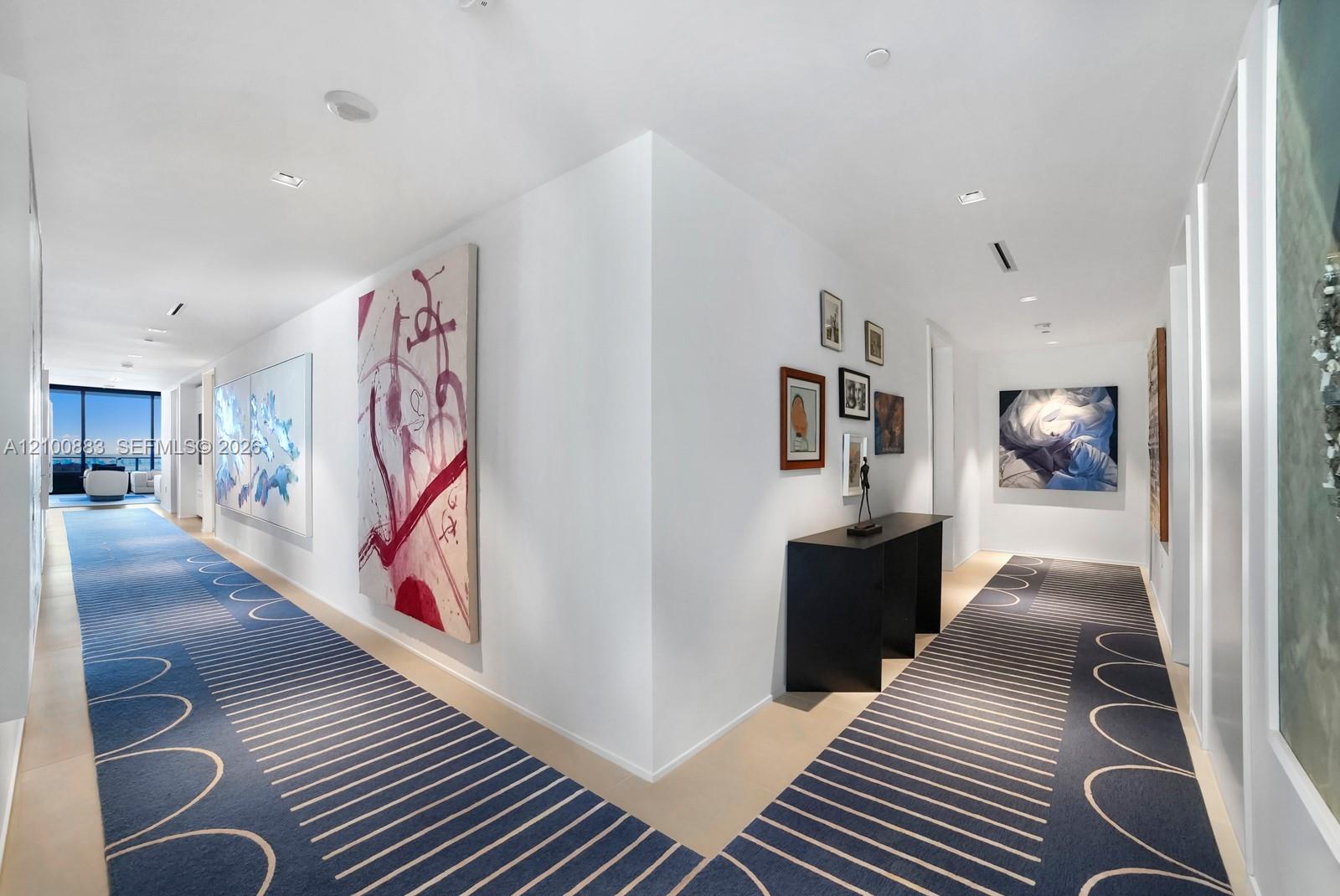 1000 Biscayne Boulevard 3302 Property Photo 18