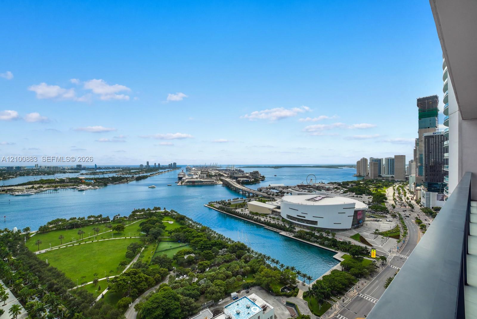 1000 Biscayne Boulevard 3302 Property Photo 22