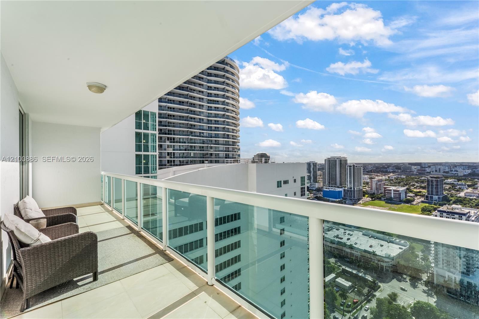 1800 N Bayshore Drive 4006 Property Photo 4