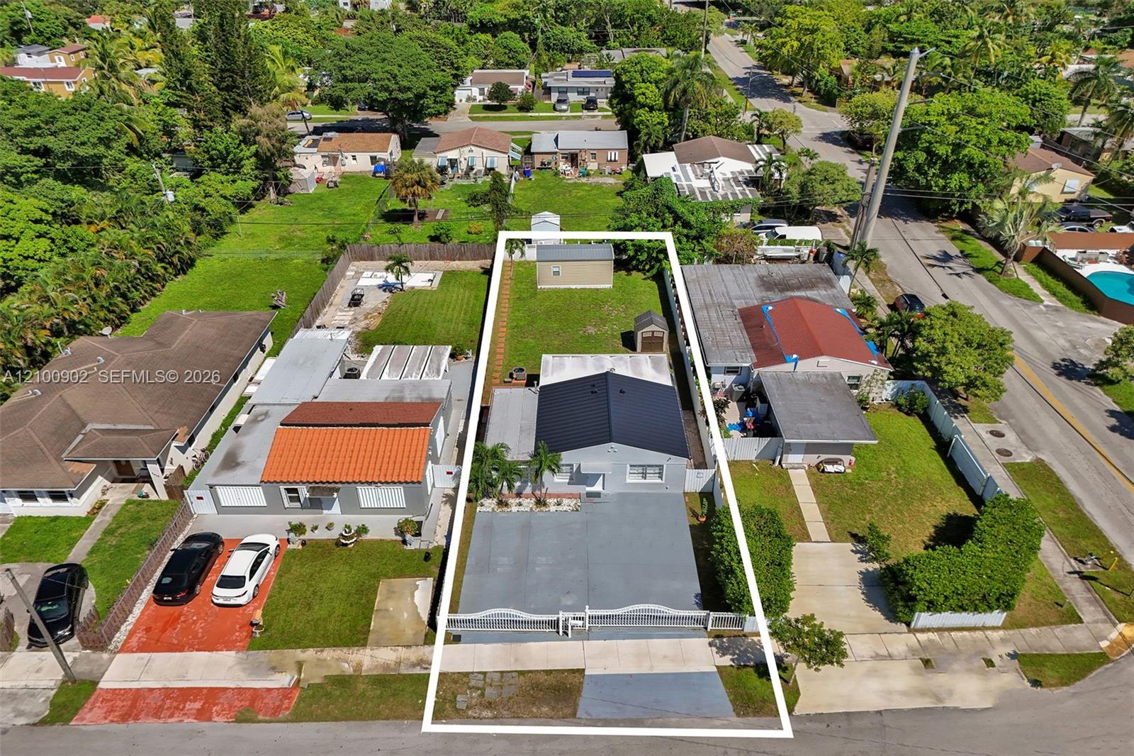 2405 Funston Property Photo 1