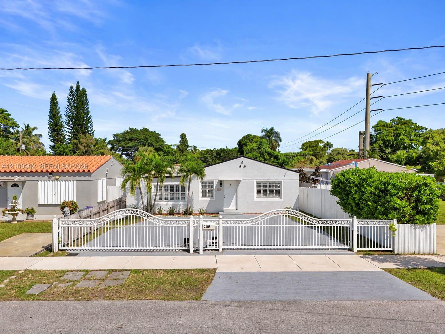 2405 Funston Property Photo 6