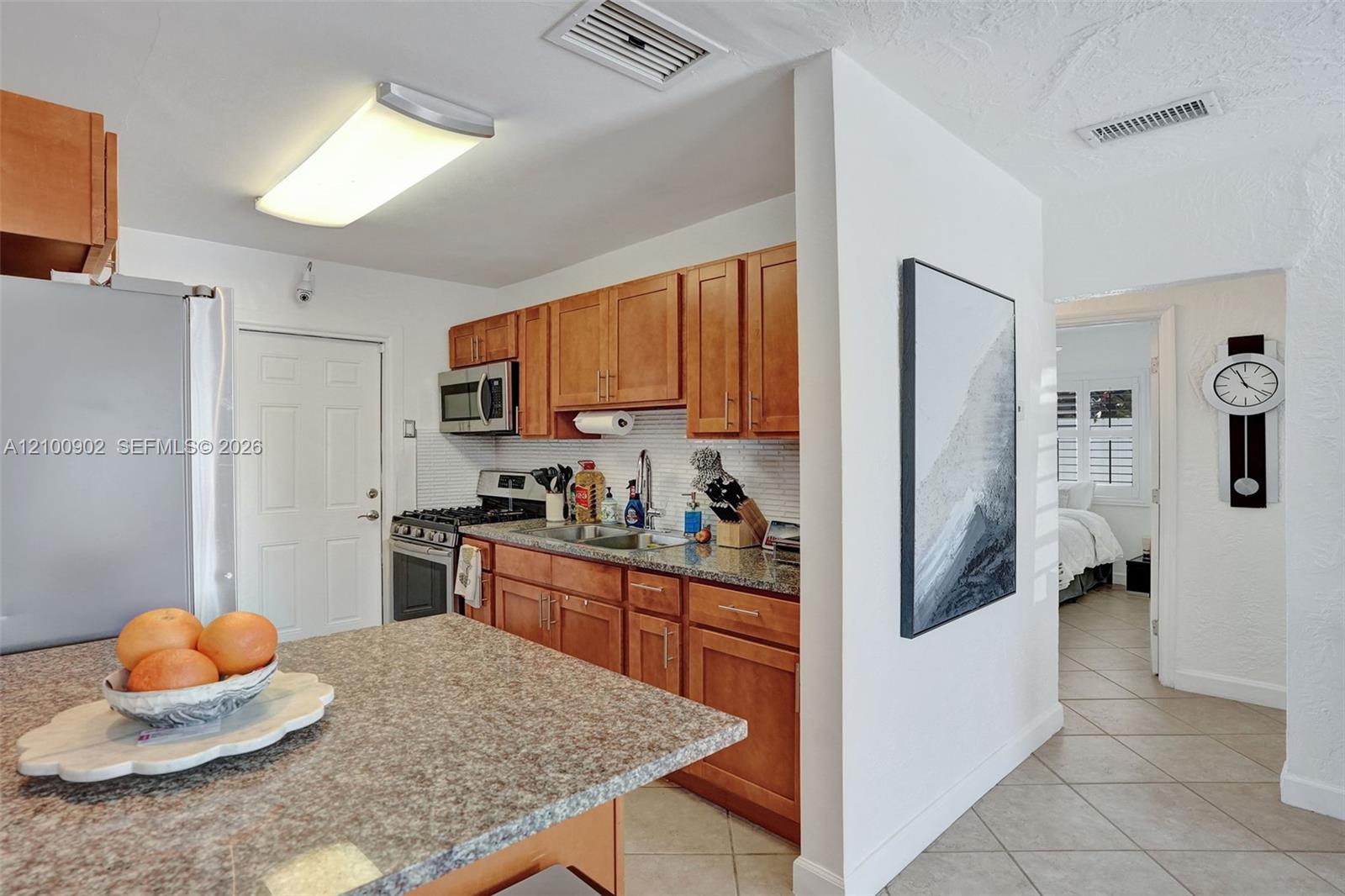 2405 Funston Property Photo 10