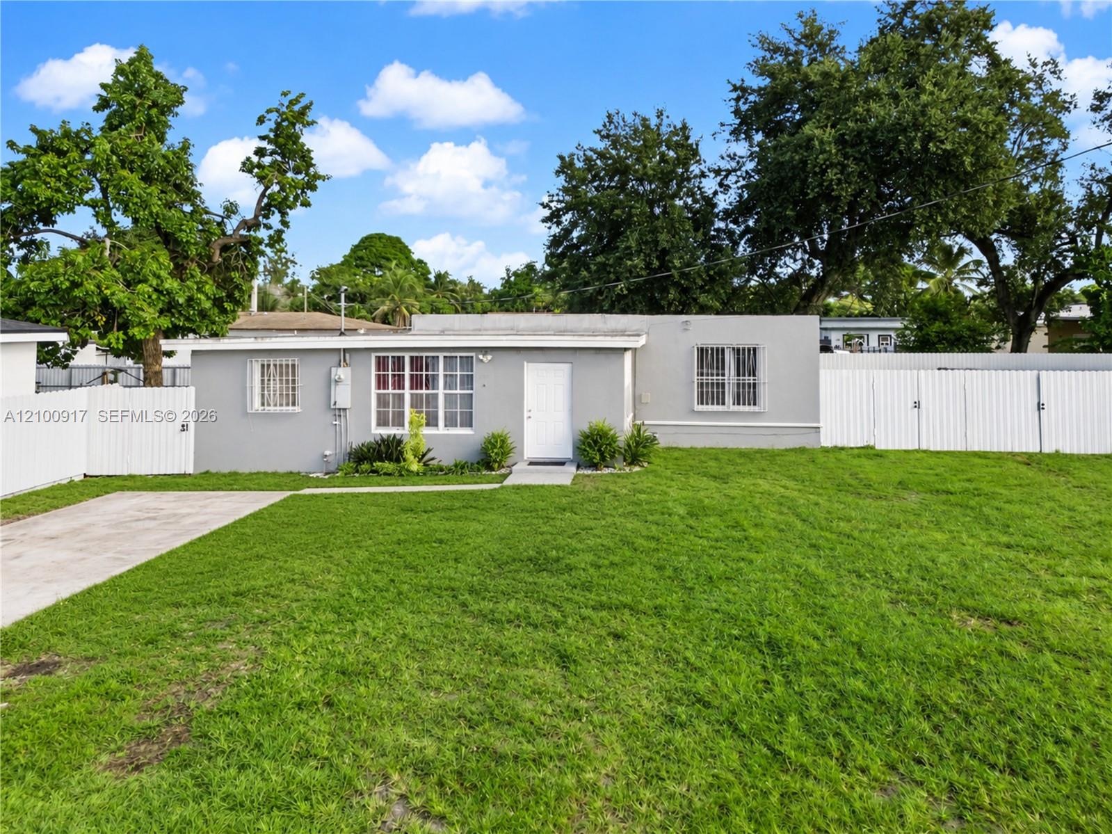 2437 Nw 98th Street Property Photo 1