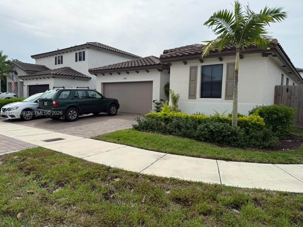 11908 Sw 238th Terrace Property Photo 1