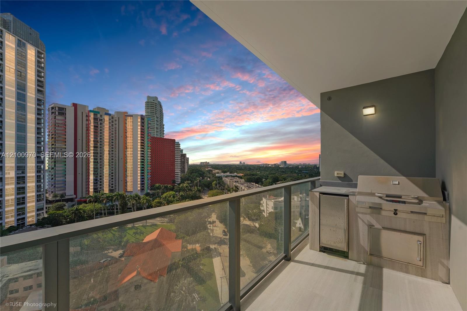 1451 Brickell Avenue 1203 Property Photo 6