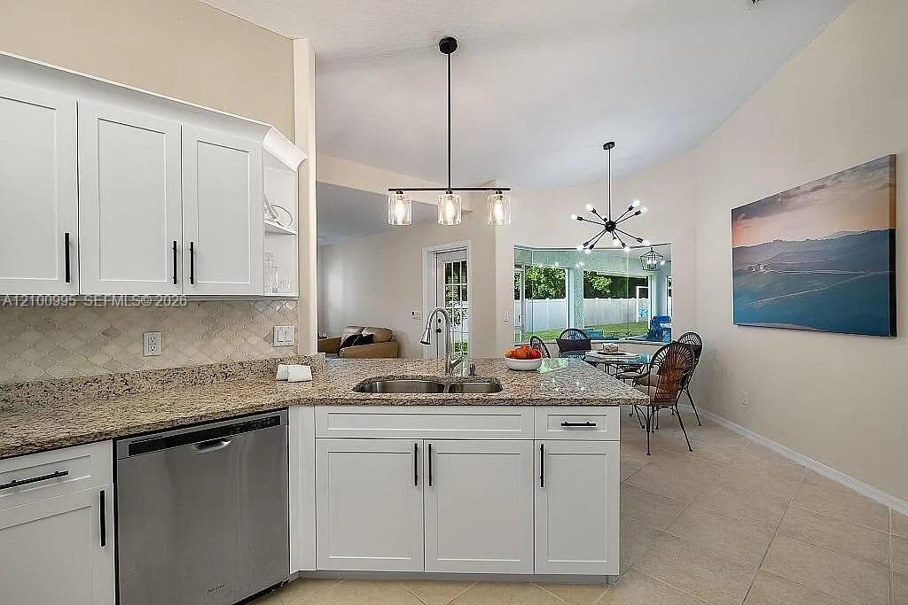 4065 9th Place Property Photo 10