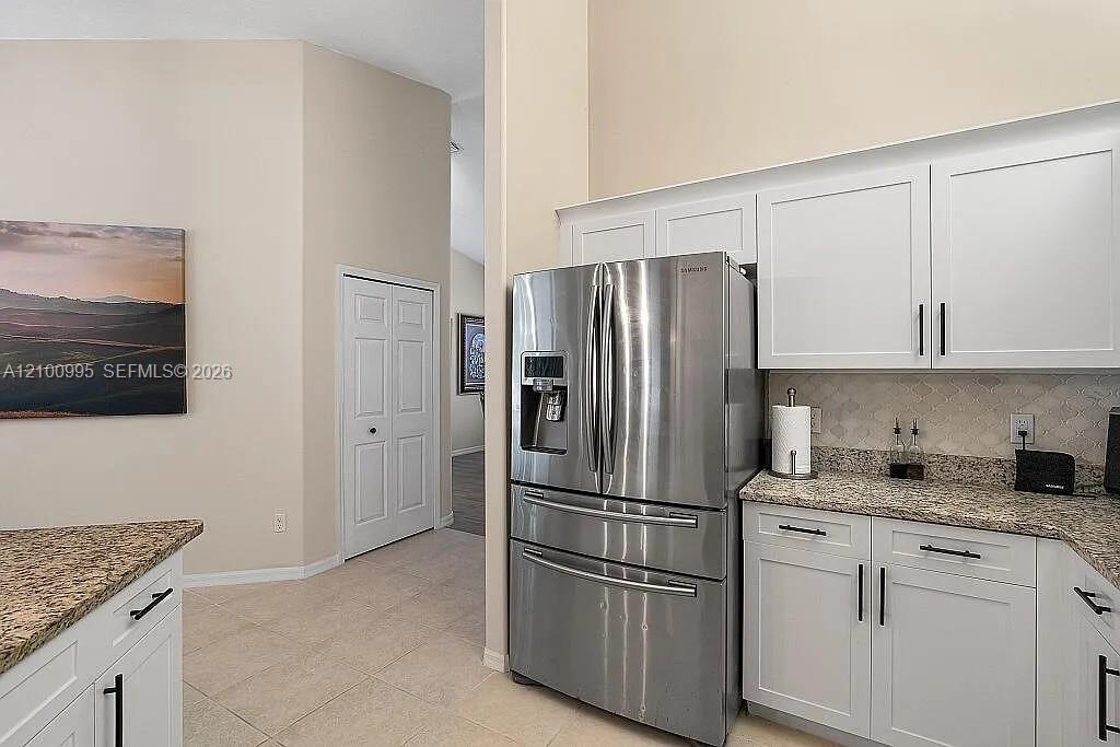 4065 9th Place Property Photo 11