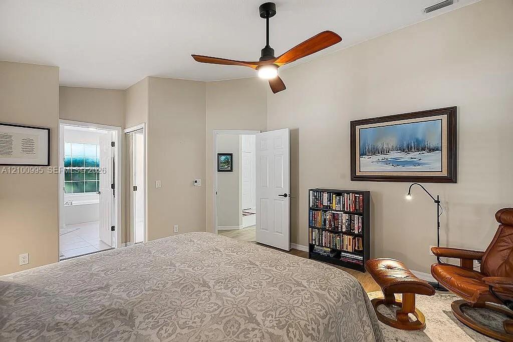 4065 9th Place Property Photo 13