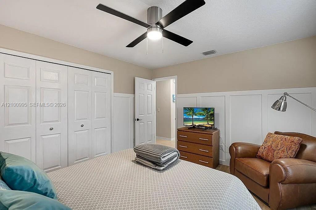 4065 9th Place Property Photo 17