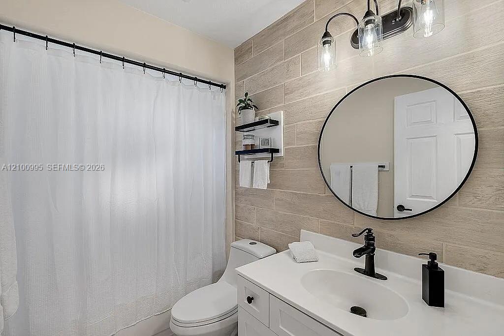 4065 9th Place Property Photo 18