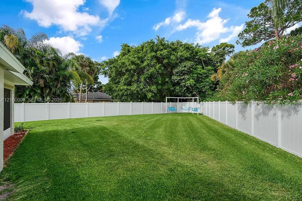 4065 9th Place Property Photo 24