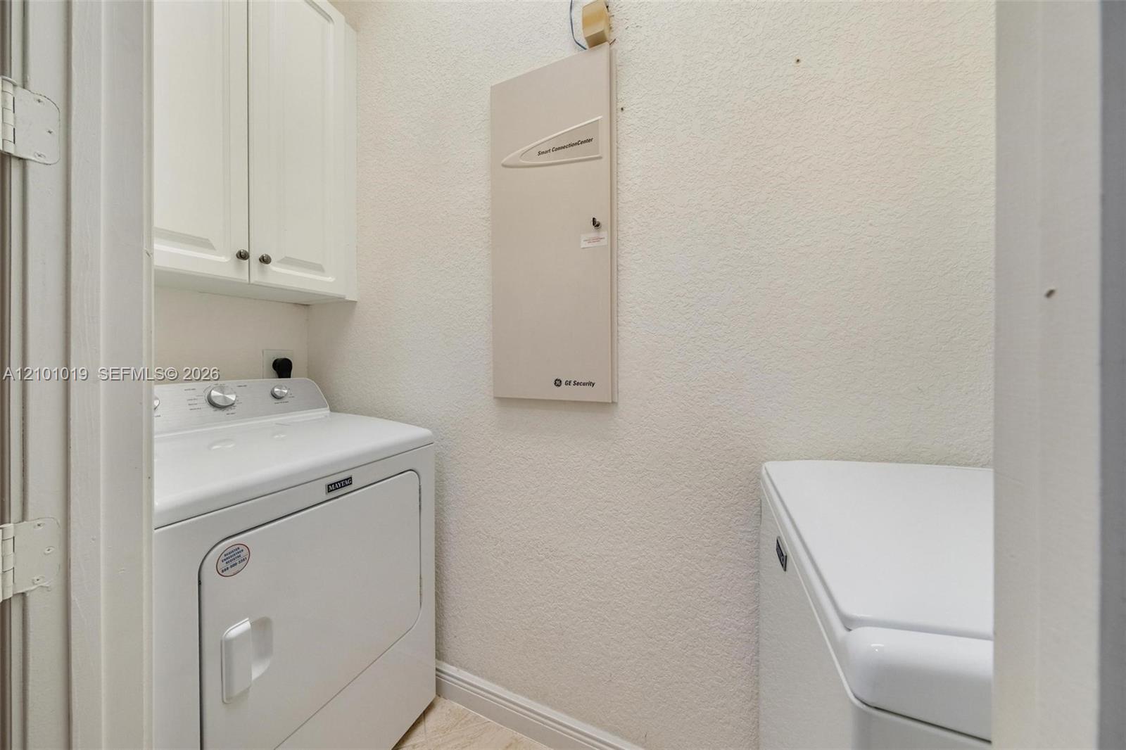 4685 Lakeside Terrace Property Photo 32