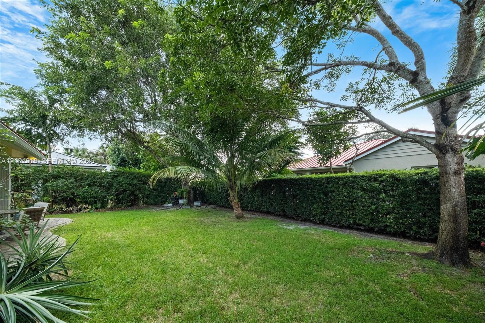 4685 Lakeside Terrace Property Photo 44