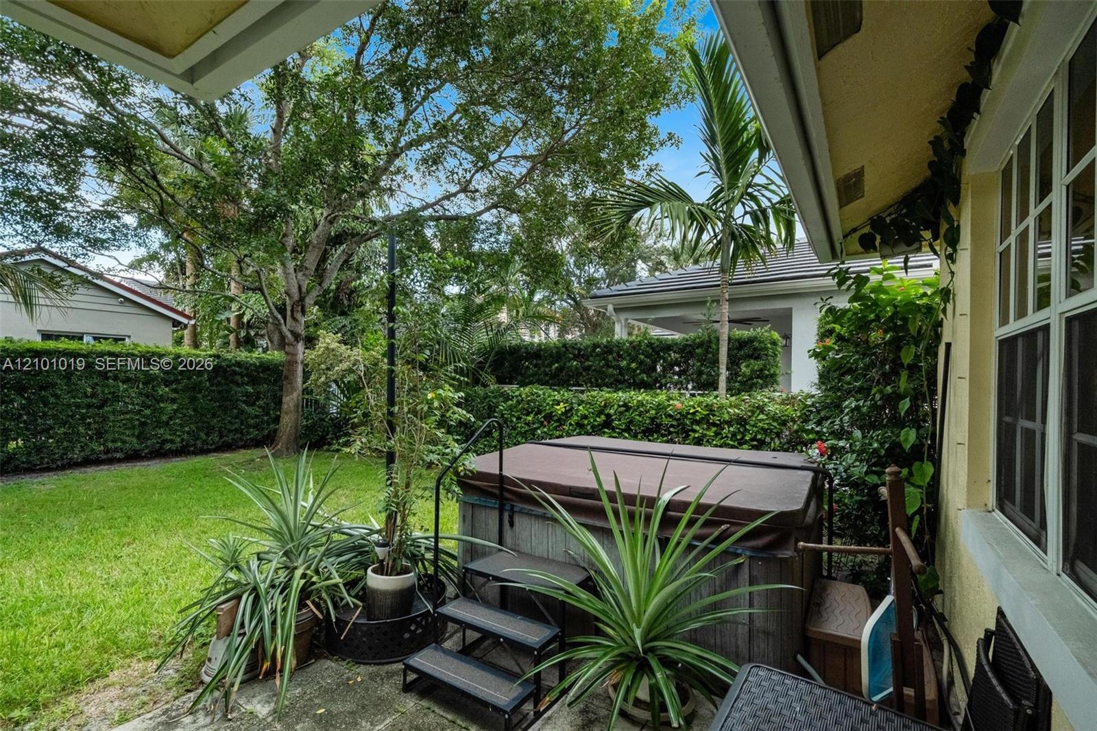 4685 Lakeside Terrace Property Photo 47