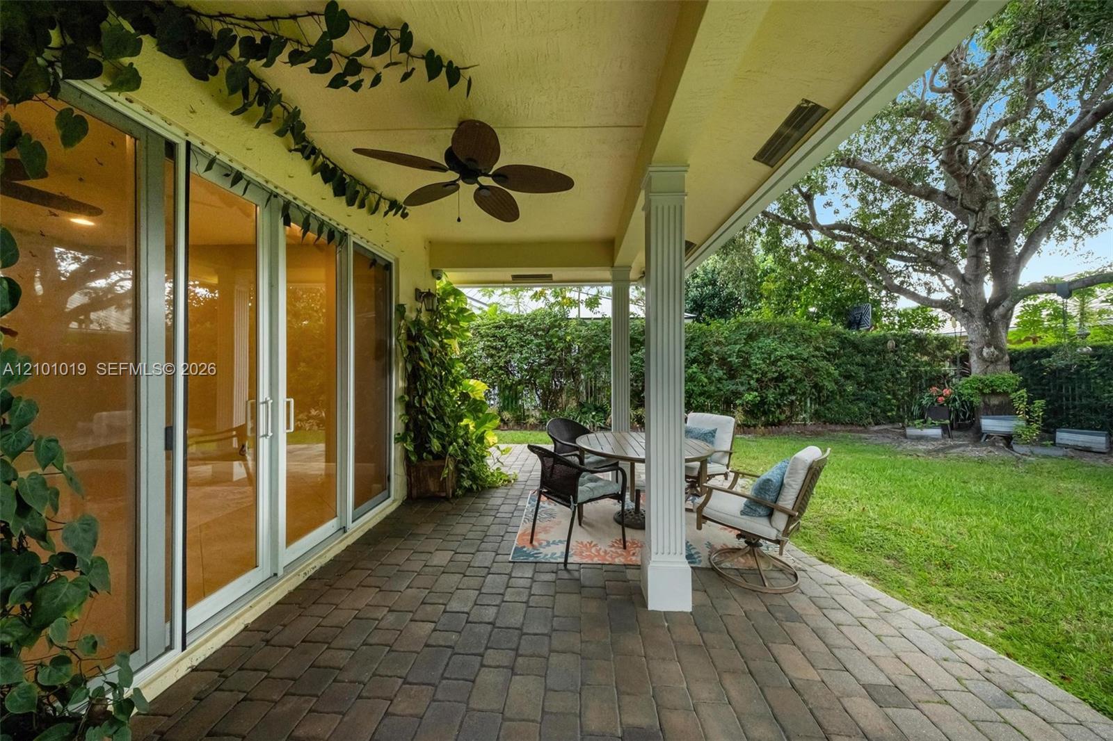 4685 Lakeside Terrace Property Photo 48