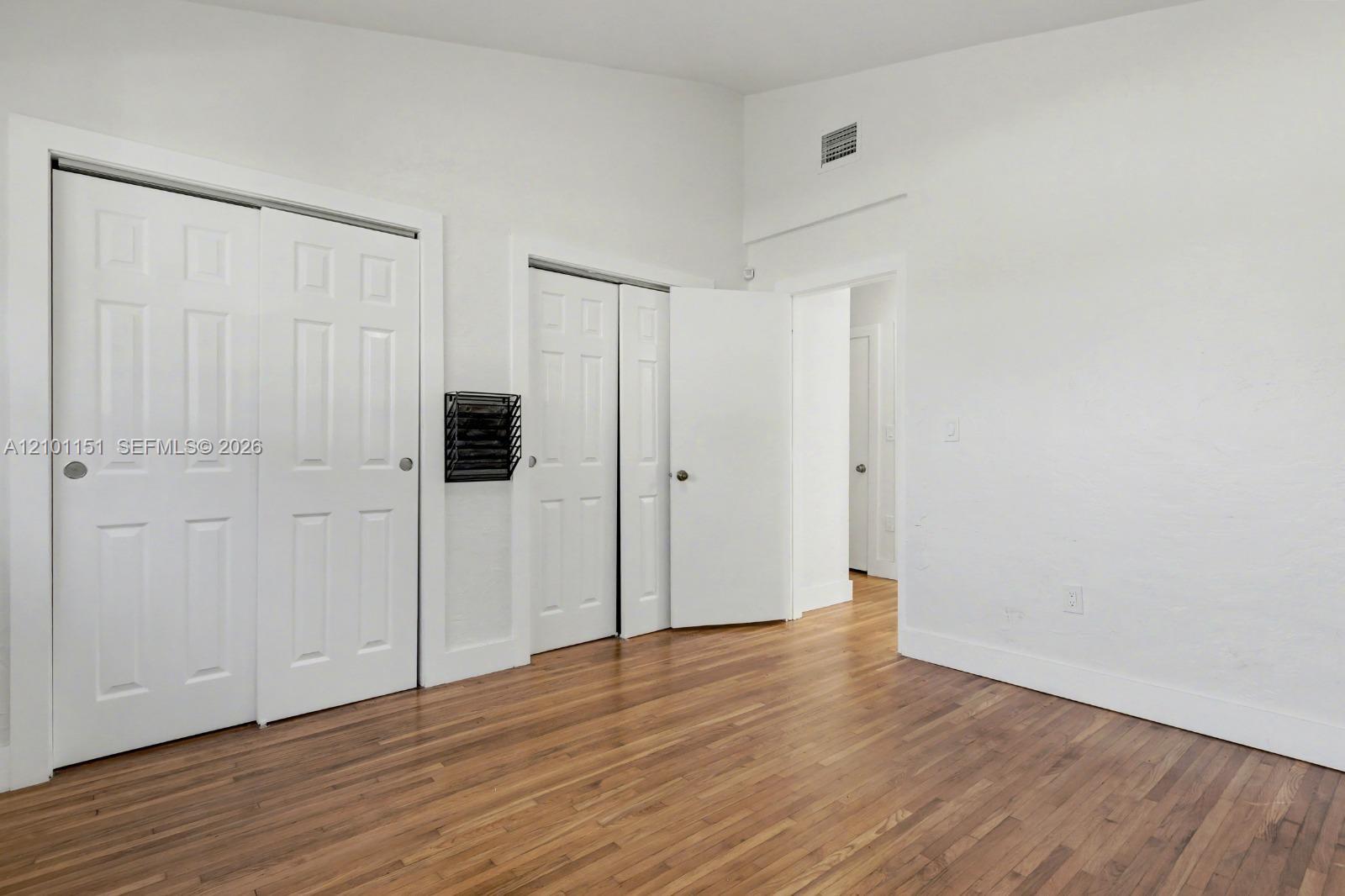 16901 Ne 6th Avenue Property Photo 6