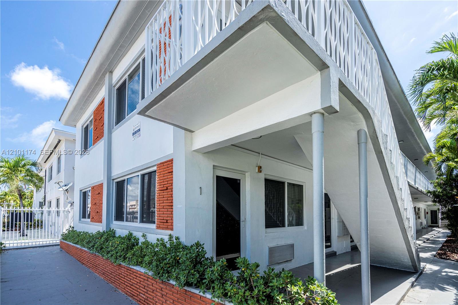 7311 Byron Avenue 6 Property Photo 1