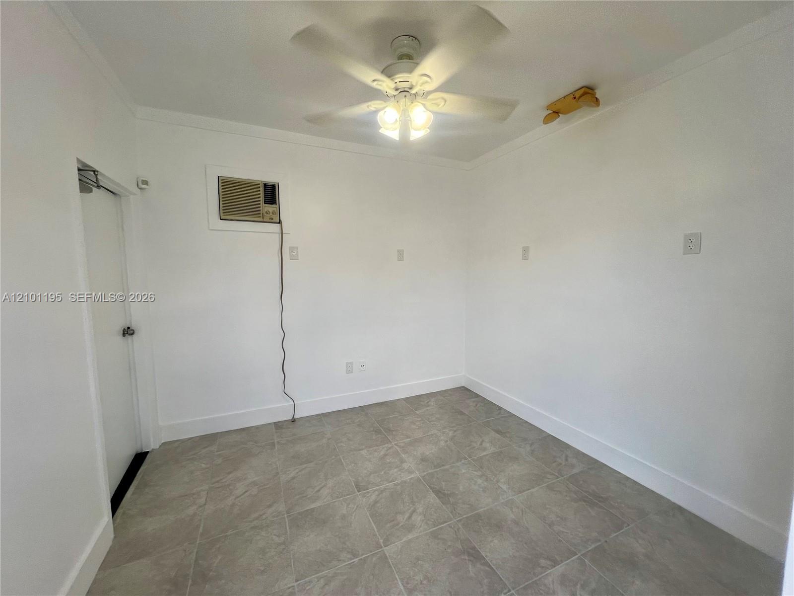 16215 Sw 117th Avenue 4 Property Photo 5