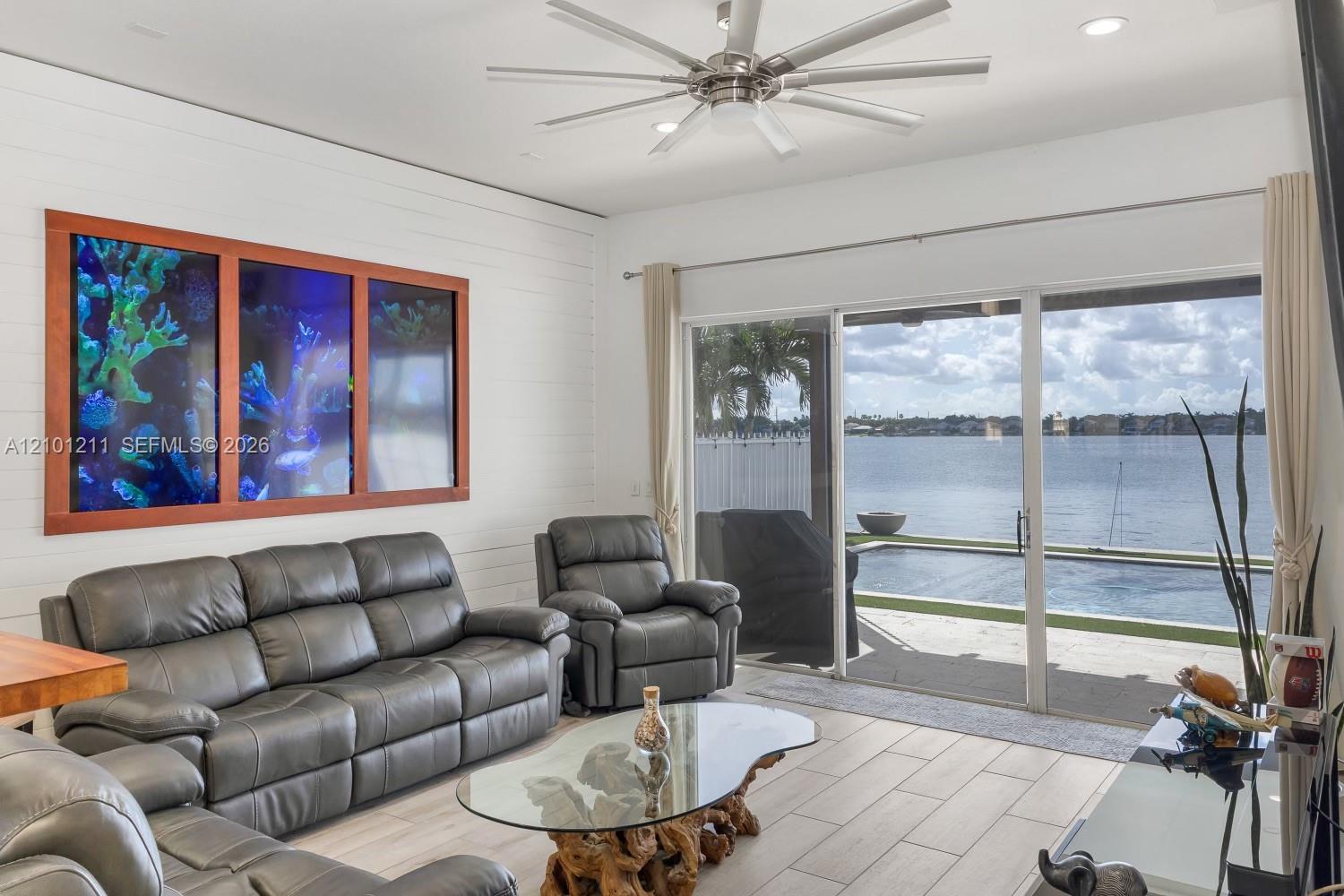 14739 Sw 132nd Place Property Photo 3
