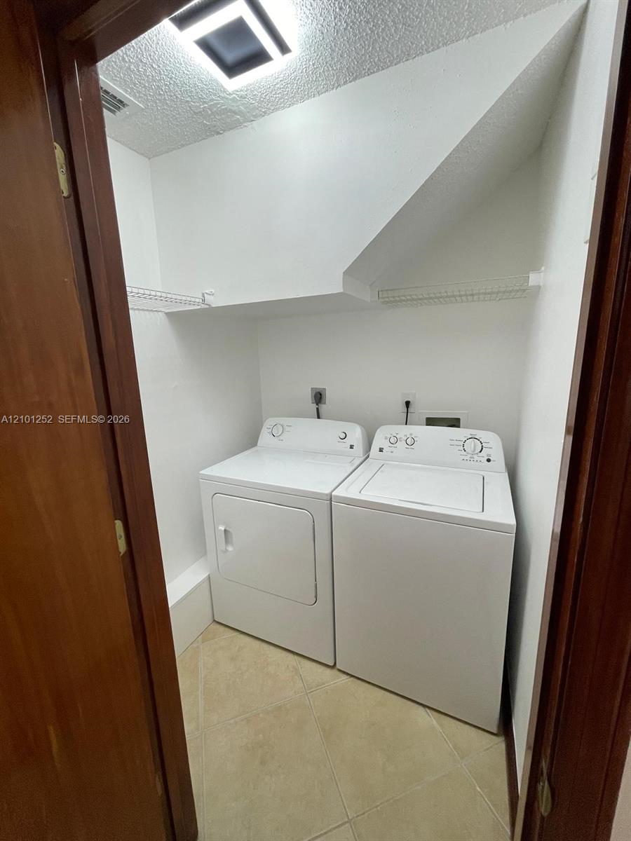 14255 Sw 57th Lane 8-1 Property Photo 14