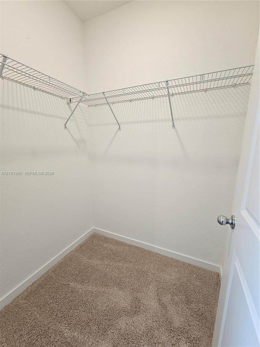 481 Ne 15th Street Property Photo 10