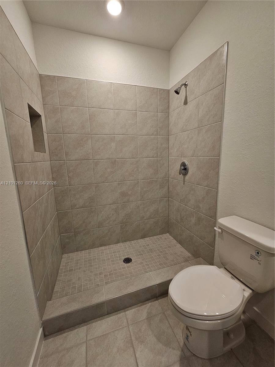 481 Ne 15th Street Property Photo 12