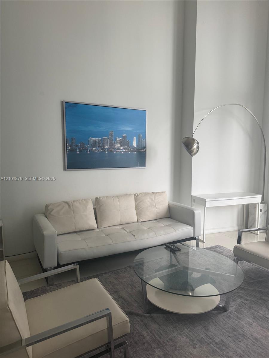 485 Brickell Avenue 2806 Property Photo 1