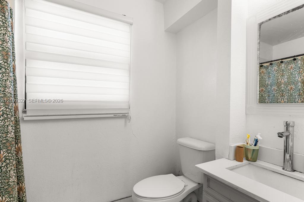 6185 Live Oak Court C Property Photo 21