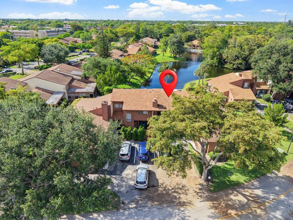 6185 Live Oak Court C Property Photo 34
