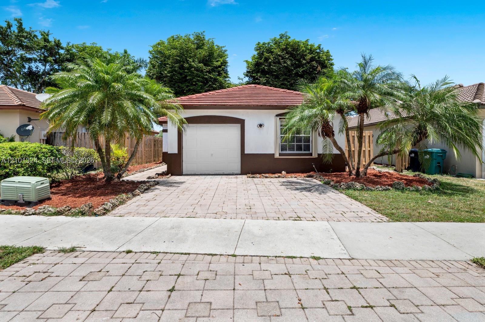 14613 Sw 155th Place Property Photo 1