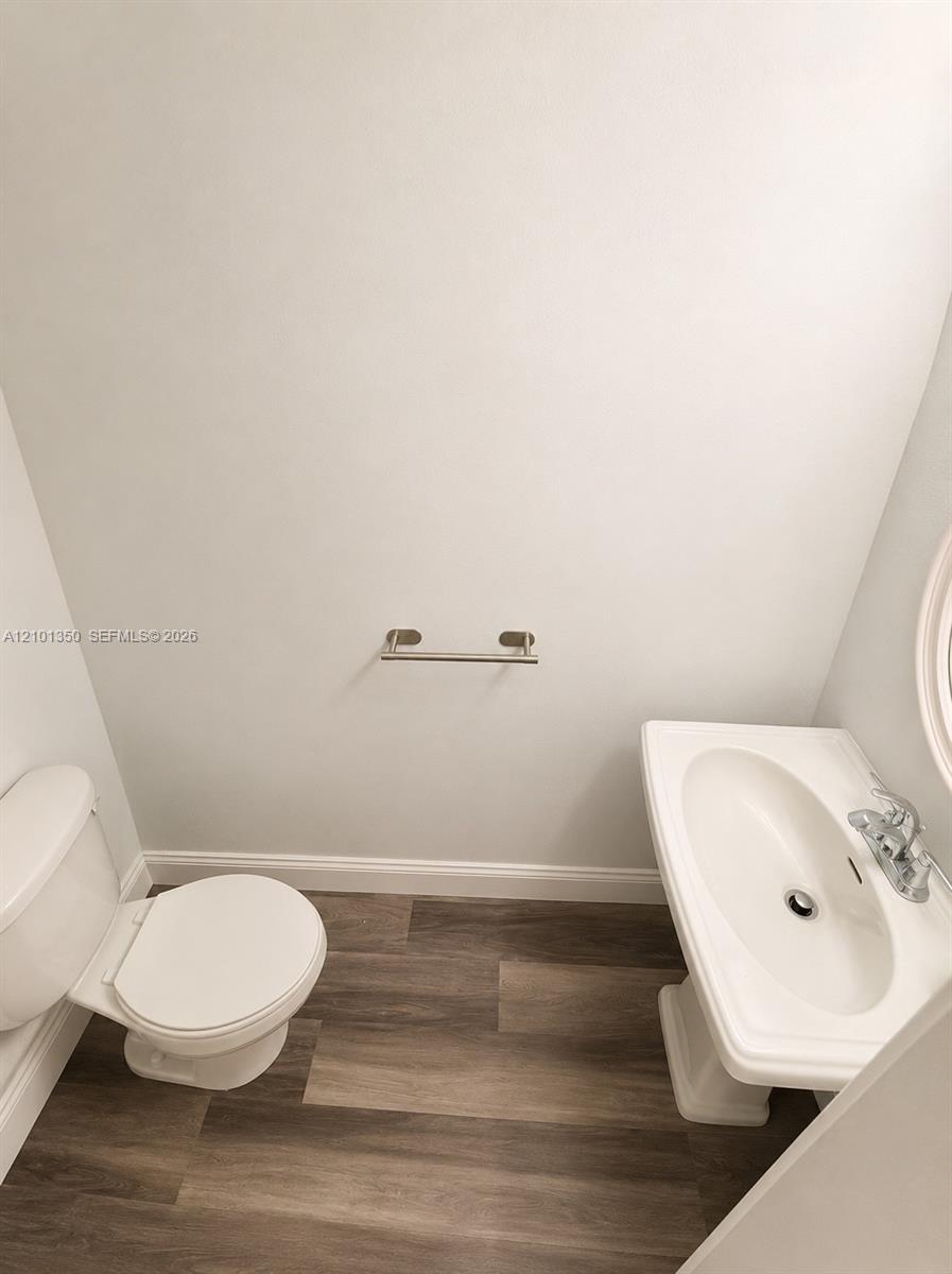 139 Sparrow Drive 5f Property Photo 9