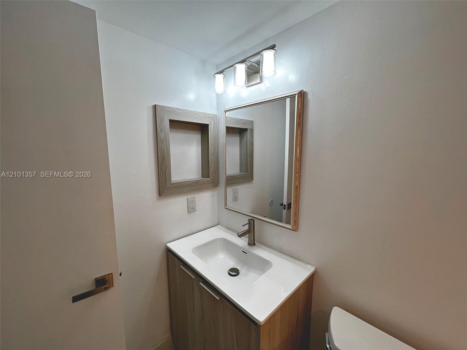 200 Sw 132nd Way 203l Property Photo 4