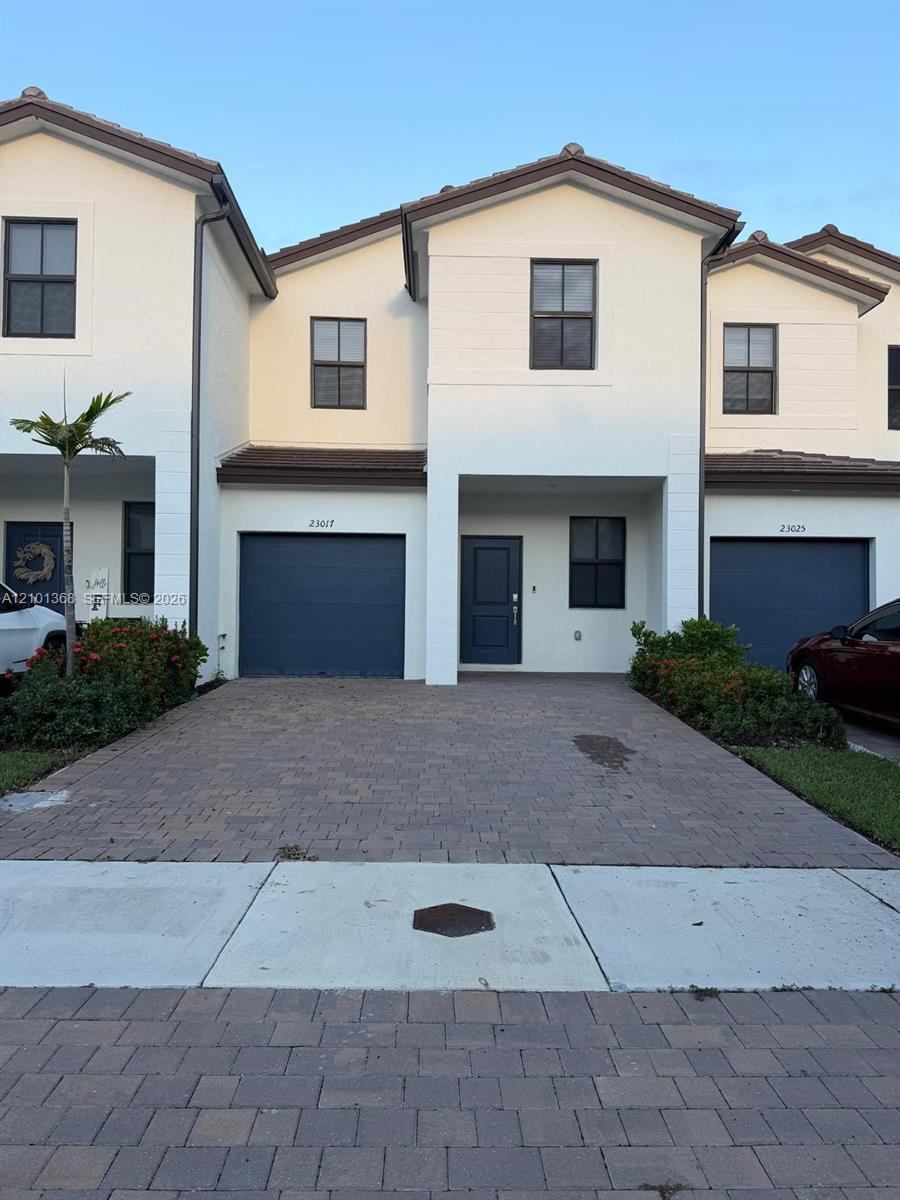 23017 Sw 129th Place 23017 Property Photo 1