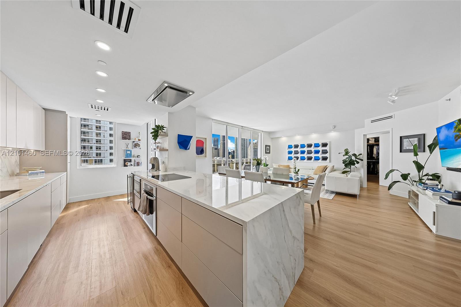 901 Brickell Key Boulevard 2403 Property Photo 11