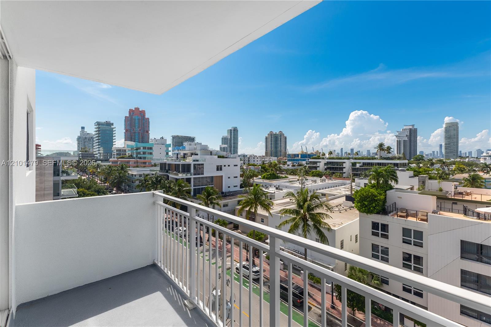345 Ocean Drive 705 Property Photo 10